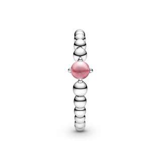 Prstan iz niza perlic v rožnati barvi 