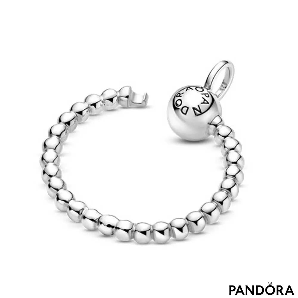 Obročasti O-obesek Pandora Moments z majhnimi perlicami 