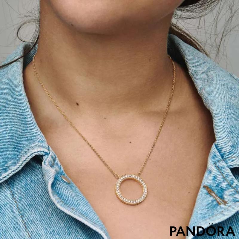 Ogrlica Pandora Signature z obeskom v obliki srca v slogu pavé 