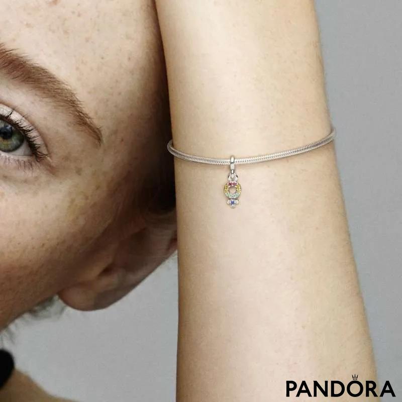 Mini viseči obesek Pandora ME z motivom ženskega ponosa 